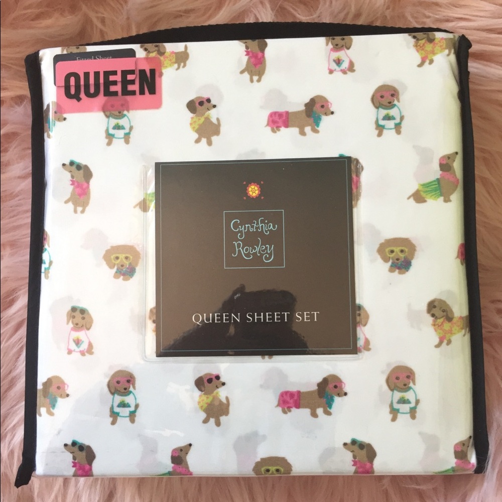 Cynthia Rowley Queen Fitted Bedsheet Set Dachshund